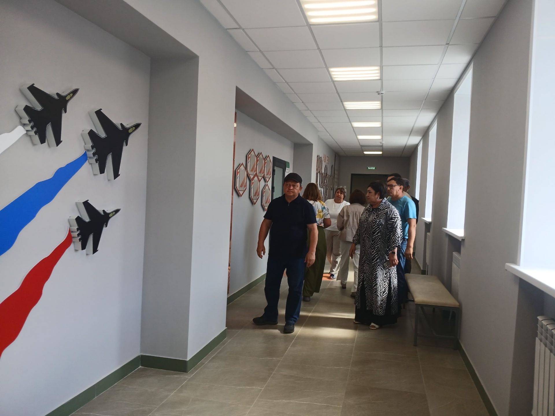 Дамир Ишкинеев оценил готовность школы №4 после капремонта