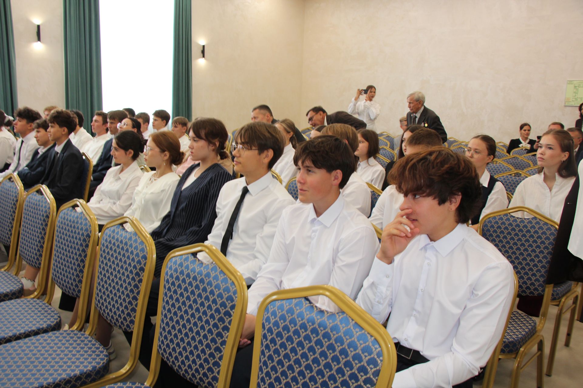 В Нурлате открыли школу № 4 с участием главы района и министра