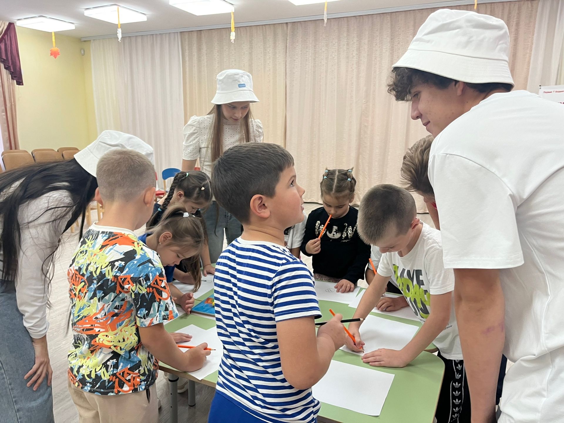Школьники Нурлата рассказали детсадовцам о «Движении Первых»