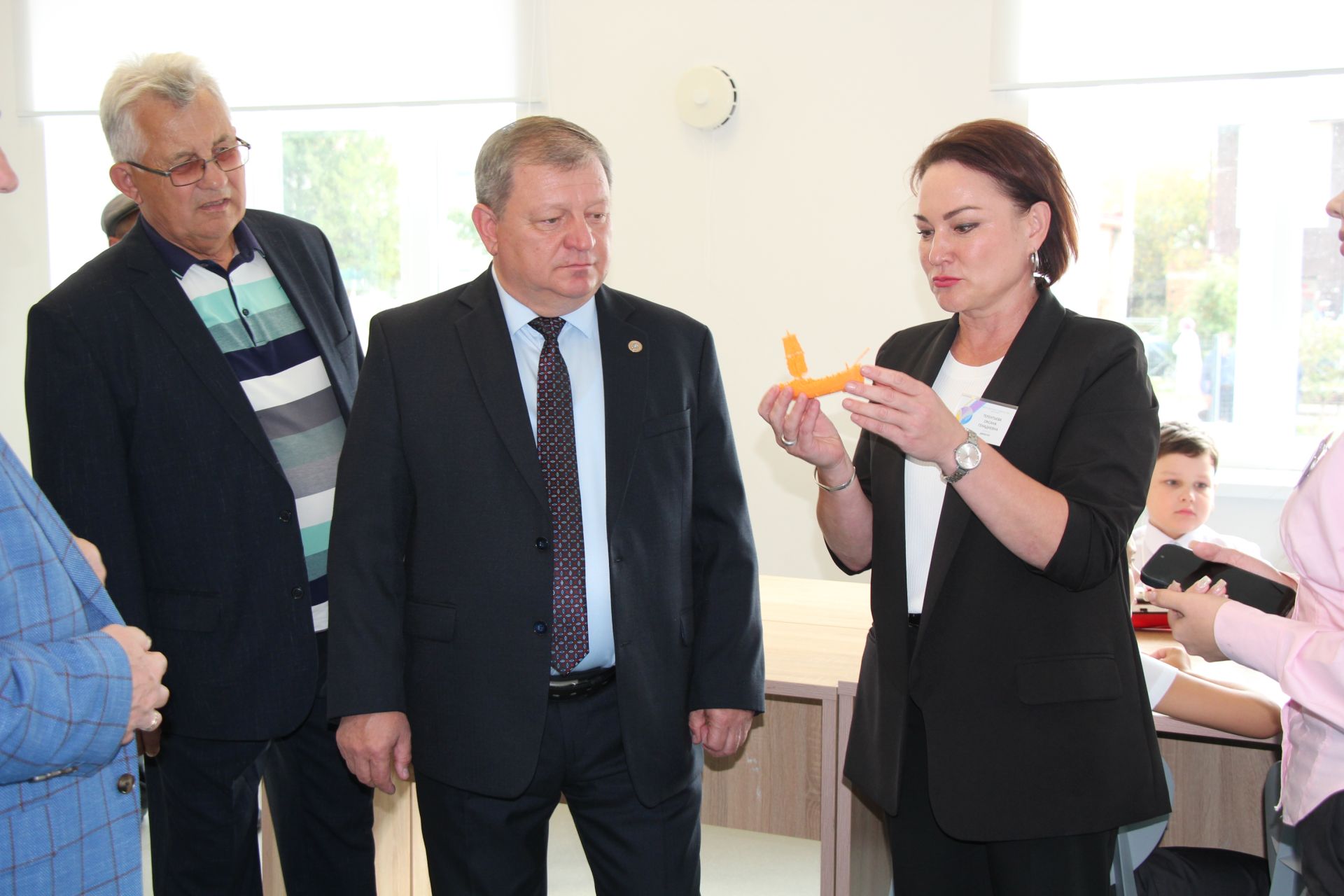 В Нурлате торжественно открыли мемориальную доску памяти Алмаза Ахметшина