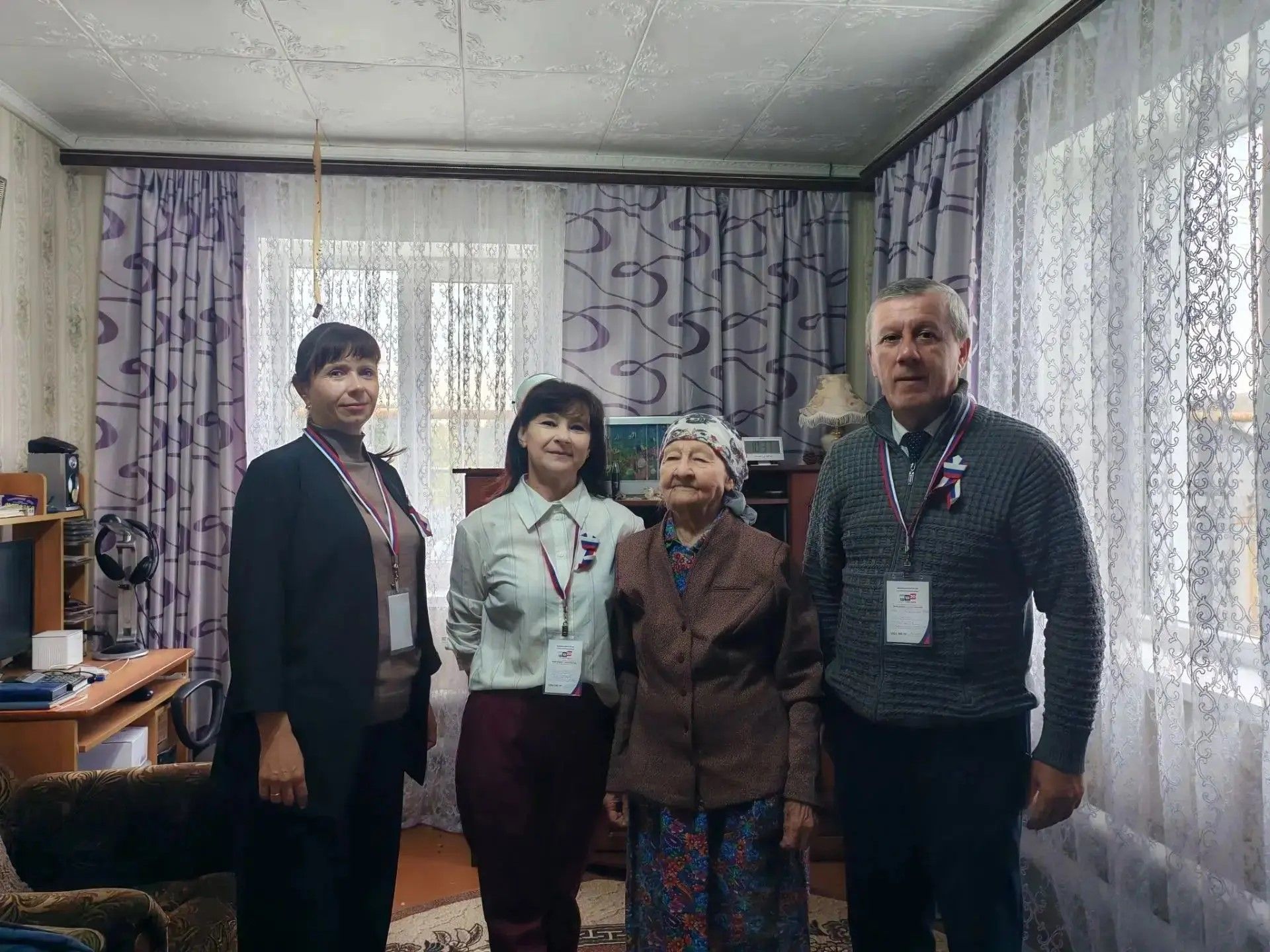 Нурлатские избиратели голосуют и на дому
