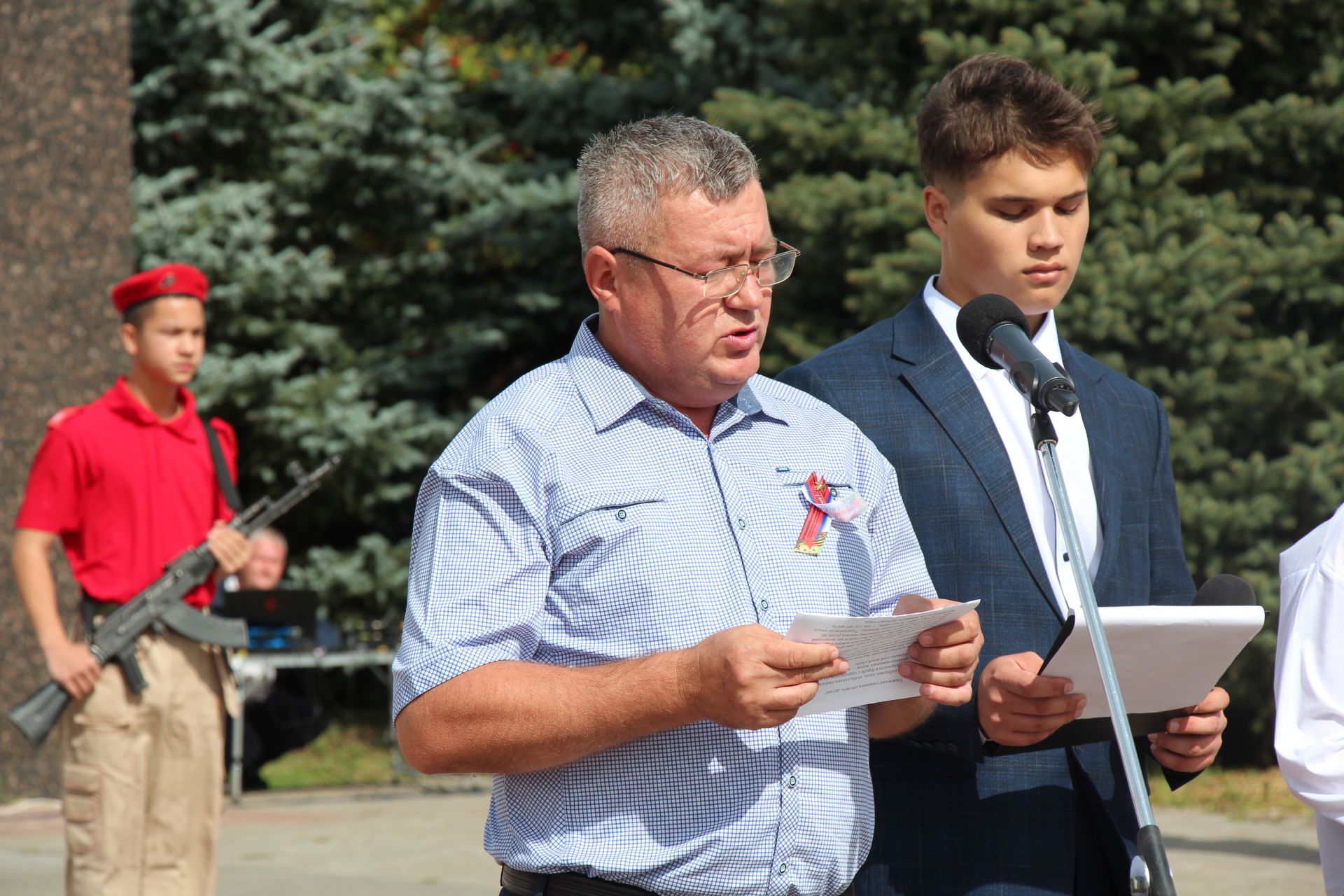 Нурлат вместе со всей страной почтил память жертв теракта в Беслане