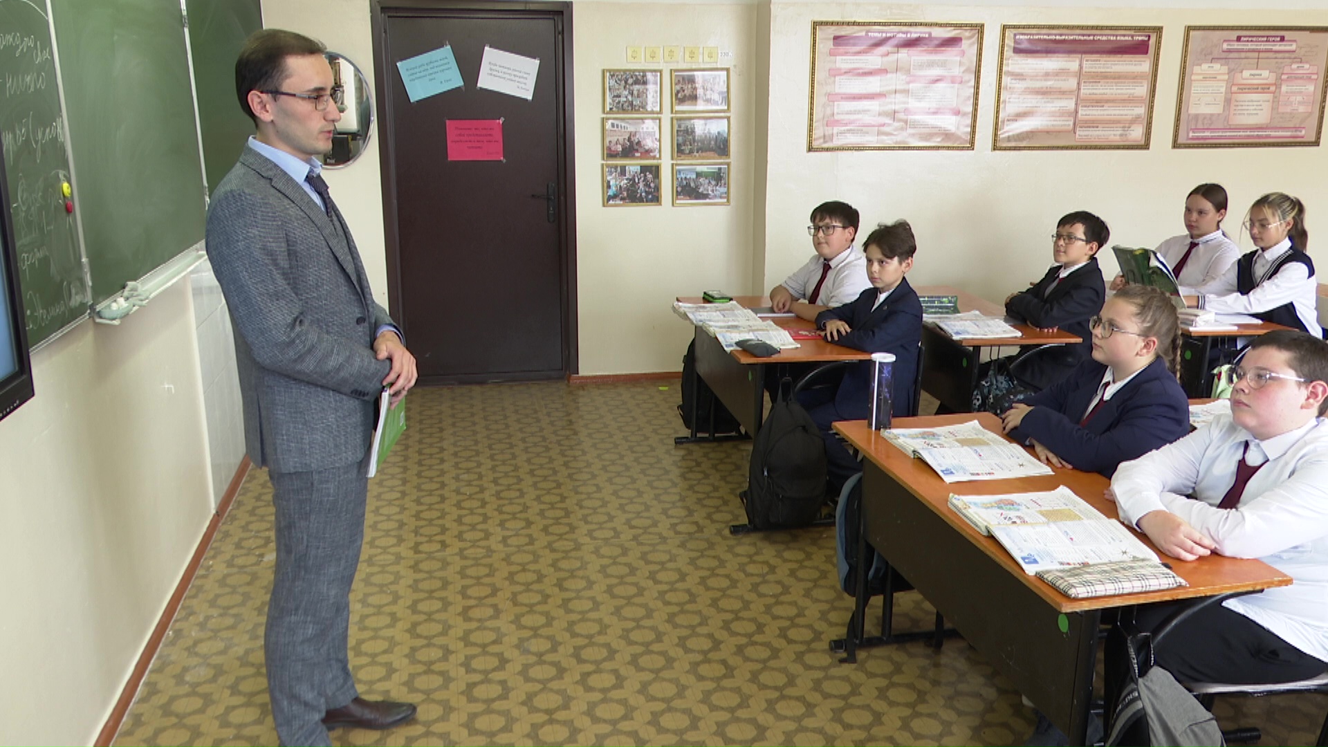 Шаймурат Шаяхметов стал долгожданным «англичанином» в школе №9