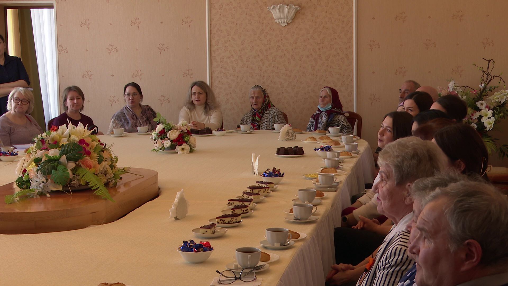 В Нурлате прошла встреча с семьями мобилизованных, представителями старшего поколения и главы района