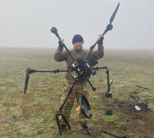 Земляк из Нурлата с позывным Фатуч прошел путь от стрелка до оператора БПЛА и получил медаль Жукова