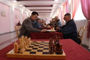 В Нурлате проходит первый турнир памяти шахматистов и шашистов