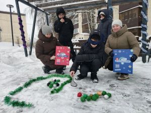 Зимние забавы в сквере «Семейный» от центральной библиотеки Нурлата