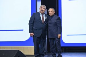 Генеральный директор АО «Нурлатское АТП» Идрис Каримов удостоен государственной награды