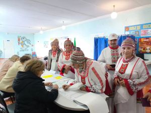 В селе Егоркино выборы проходят с национальным колоритом