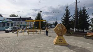 В Нурлате благоустроили сквер у автовокзала