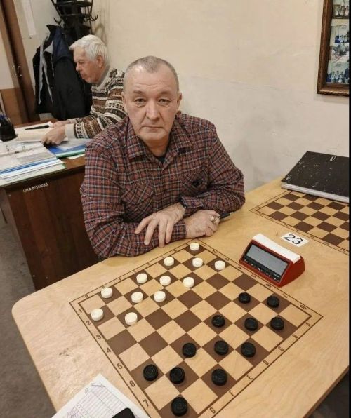 В Нурлате определился чемпион района по международным шашкам
