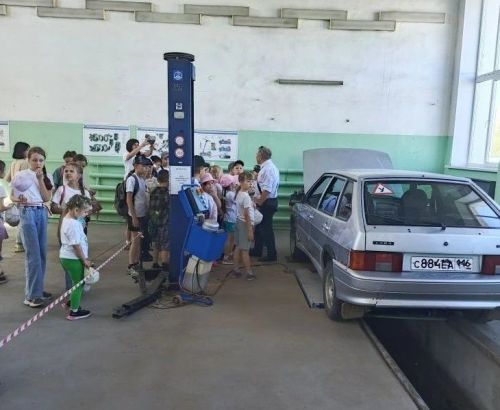 Ученики школы №8 Нурлата посетили с экскурсией Нурлатский аграрный техникум