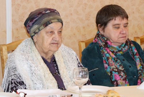 Глава Нурлатского района встретился с представителями старшего поколения