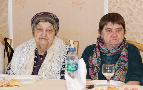 Глава Нурлатского района встретился с представителями старшего поколения