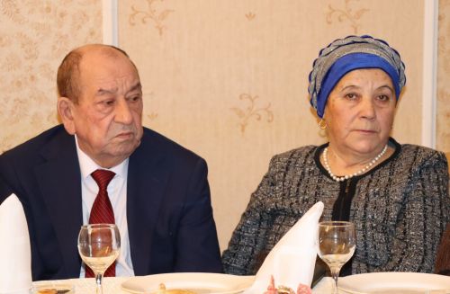 Глава Нурлатского района встретился с представителями старшего поколения