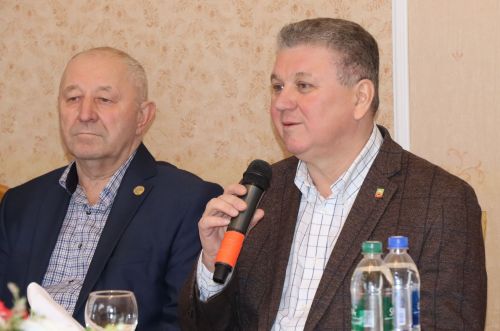 Глава Нурлатского района встретился с представителями старшего поколения