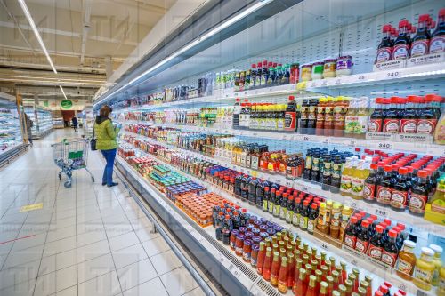 На кассах в российских магазинах установят автоматическую проверку сроков годности товара