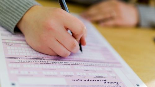 Рособрнадзор опубликовал расписание проведения ЕГЭ и ГВЭ-11 в 2023 году