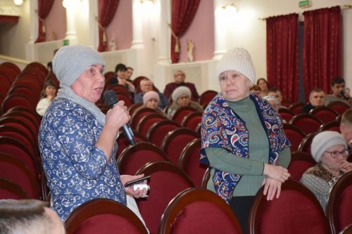 На сходе граждан в Нурлате обсудили проблему задолженности за ЖКУ