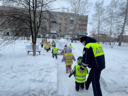 Нурлатские дошкольники закрепили знания по ПДД