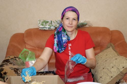 Волонтеры движения «Вкусняшки для победы» продолжают готовить еду для участников СВО