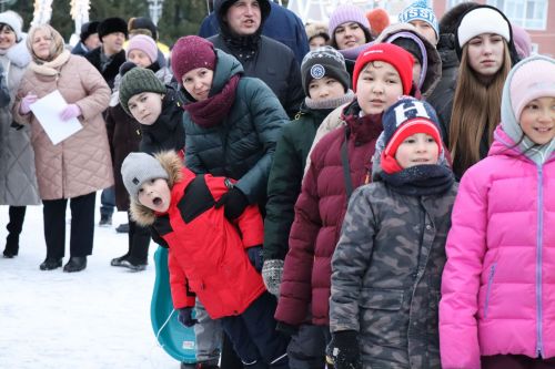 В Нурлате с размахом прошел фестиваль креативных санок «СаниFest»