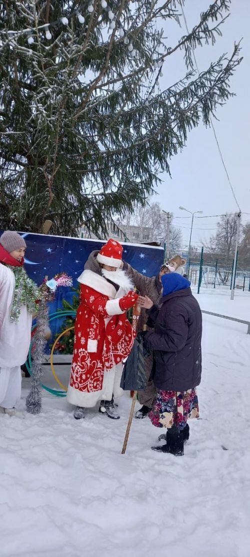 В Нурлате прошла новогодняя эстафета с детьми