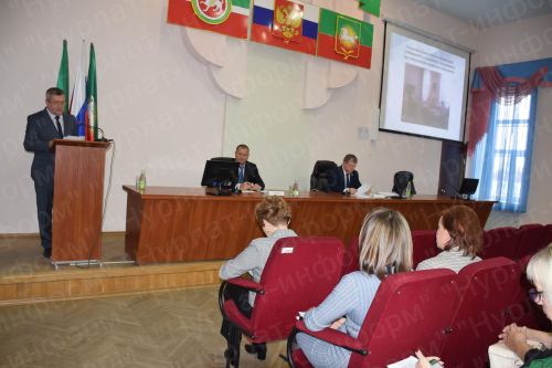 В Нурлате прошло заседание комиссии по координации работы по противодействию коррупции