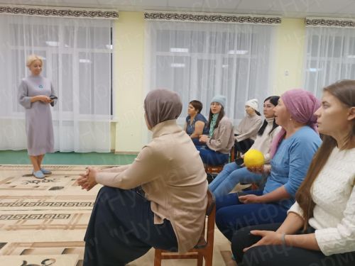 В детском саду «Алсу» Нурлата состоялась встреча родителей с психологом