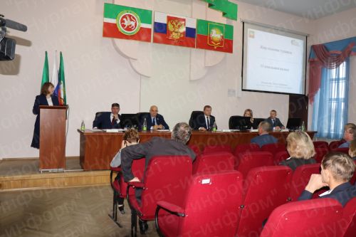 В Нурлатском районе избрали руководителя исполнительного комитета