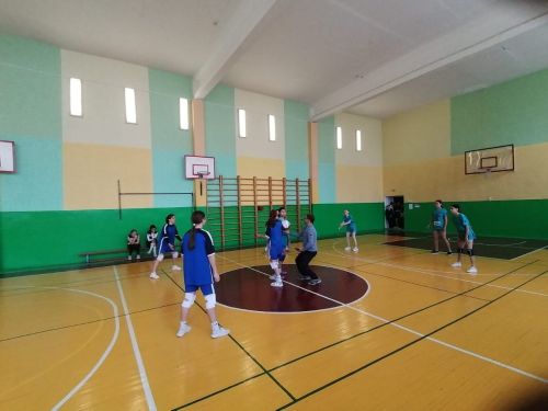 В Нурлате прошел муниципальный этап соревнований «КЭС-БАСКЕТ»