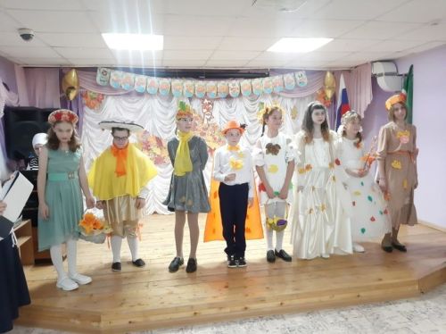 В образовательных учреждениях Нурлата проходят праздники осени