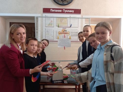 В День защиты животных с учениками школы №2 провели тематическую беседу