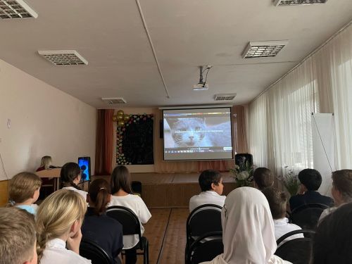 В День защиты животных с учениками школы №2 провели тематическую беседу