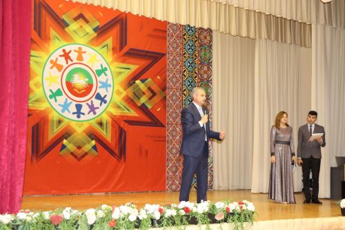 В Нурлате прошел концерт в рамках Дня пожилого человека