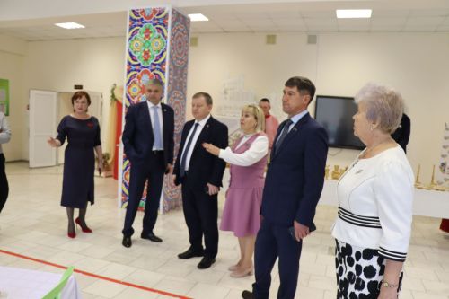 В Нурлате прошел концерт в рамках Дня пожилого человека