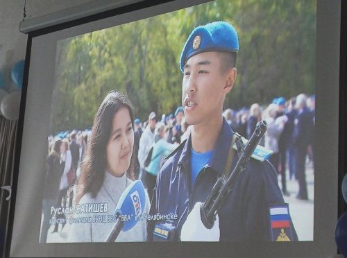 В гостях у нурлатских школьников побывал штурман-инструктор