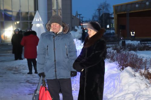 В Нурлате открыли главную новогоднюю елку