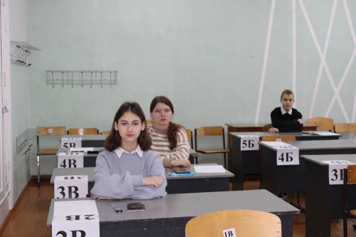 Нурлатские школьники присоединились к Региональной акции «Все решают только знания: разберем со специалистом»