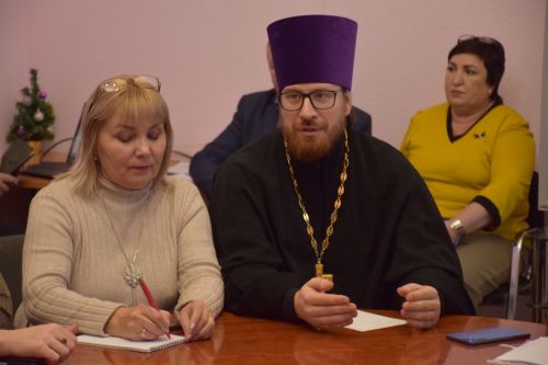 В Нурлате прошел круглый стол с участием представителей религиозных и общественных организаций