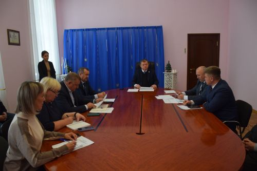 Дамир Ишкинеев провел совещание по техническому обслуживанию двухконтурных котлов