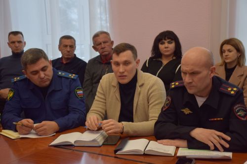В Нурлате прошел круглый стол с участием представителей религиозных и общественных организаций