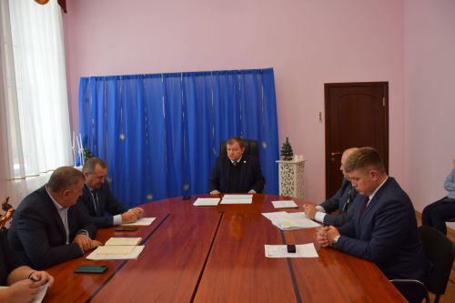 Дамир Ишкинеев провел совещание по техническому обслуживанию двухконтурных котлов