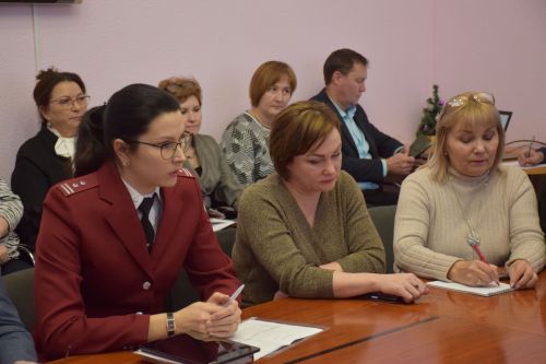 В Нурлате прошел круглый стол с участием представителей религиозных и общественных организаций