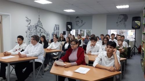 В центральной библиотеке Нурлата прозвучали бардовские песни