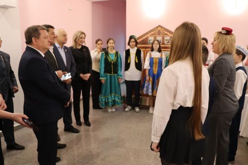 В Нурлате торжественно запустили новую систему водоснабжения
