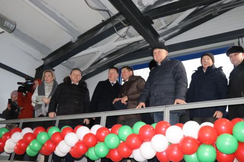 В Нурлате торжественно запустили новую систему водоснабжения
