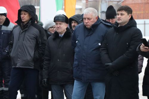 В Нурлате торжественно запустили новую систему водоснабжения