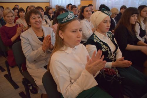 В Нурлате наградили победителей конкурса педагогического мастерства