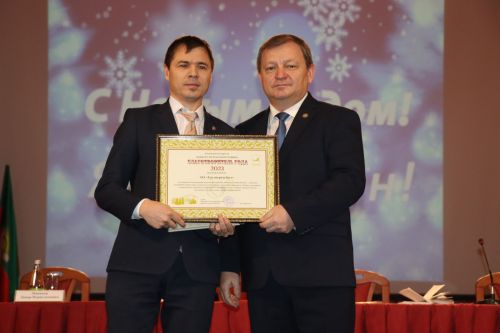 В Нурлате расширенная планерка завершилась награждением